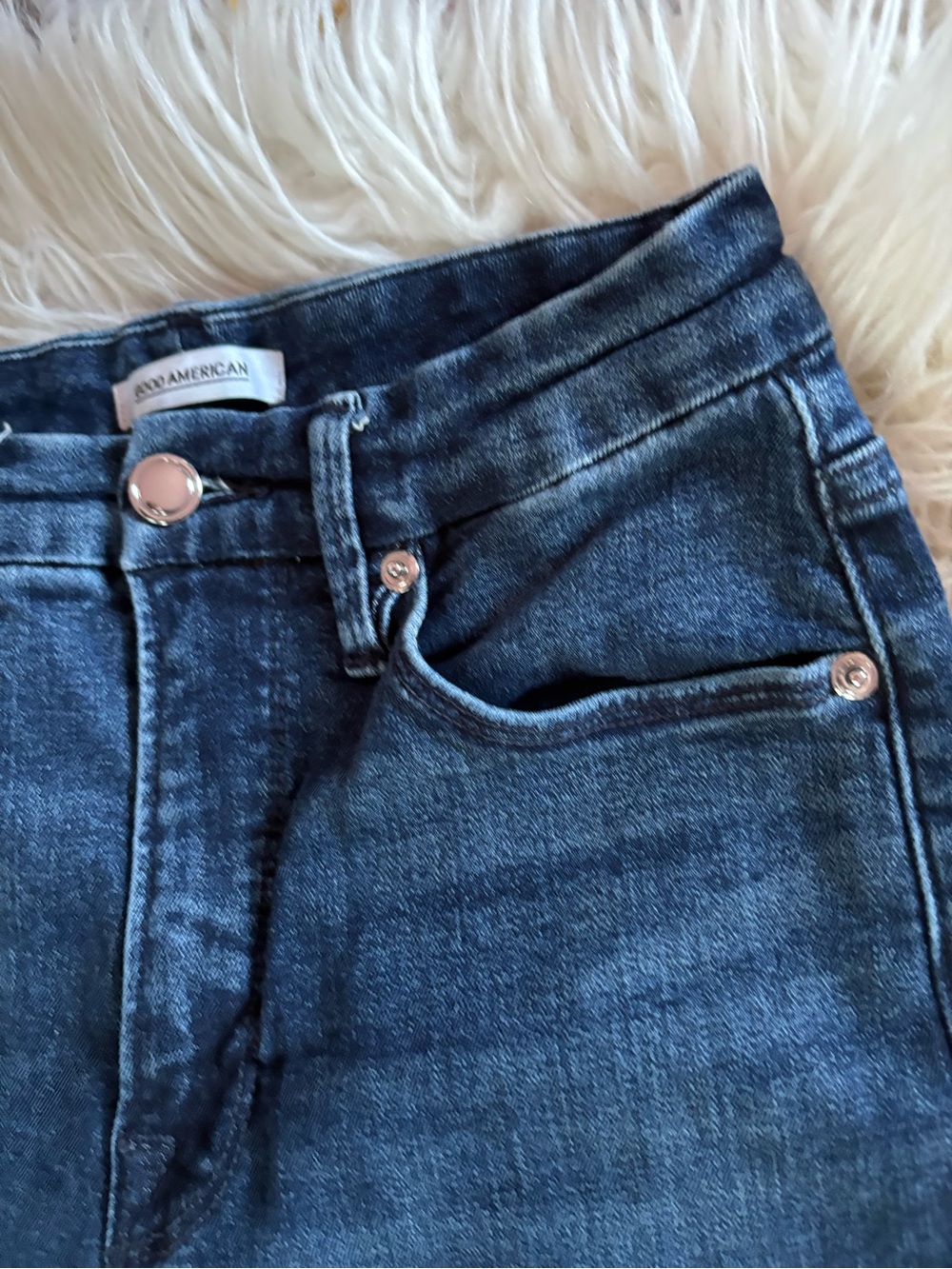 Good American Good Legs Skinny Jeans High Rise Raw Hem Blue 4/27 - Picture 5 of 9